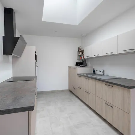 Maison Recente A 500m De La Pour 5 بيت للعطل بورنيك