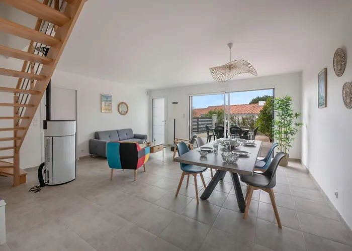 펜션 Maison Recente A 500m De La Pour 5 *